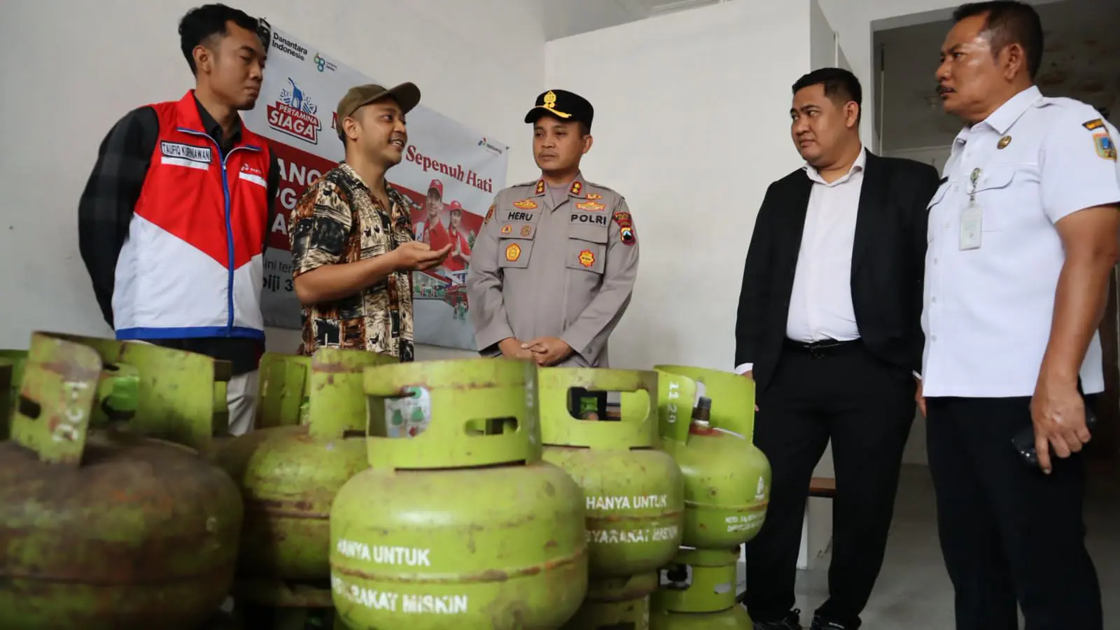 Polres Kudus Kawal Sidak LPG 3 Kg Bersama DPR RI dan Pertamina
